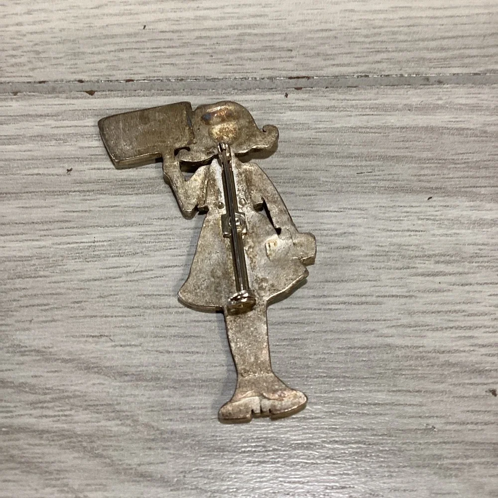 Silvertone Pin Textured Painted‎ Girl w/ Sign Vintage Lady Lunch Man Pays